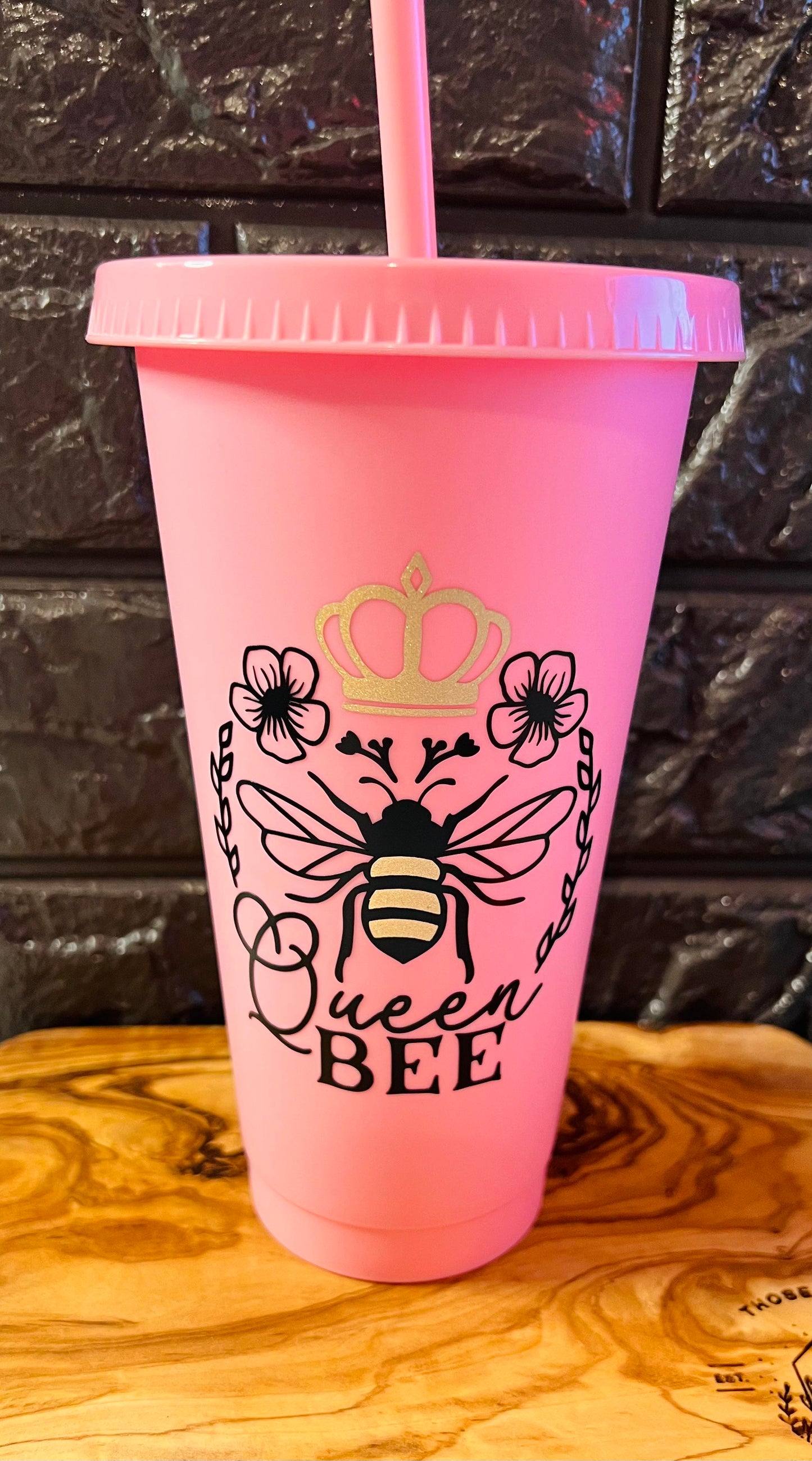 Queen Bee Venti Cup